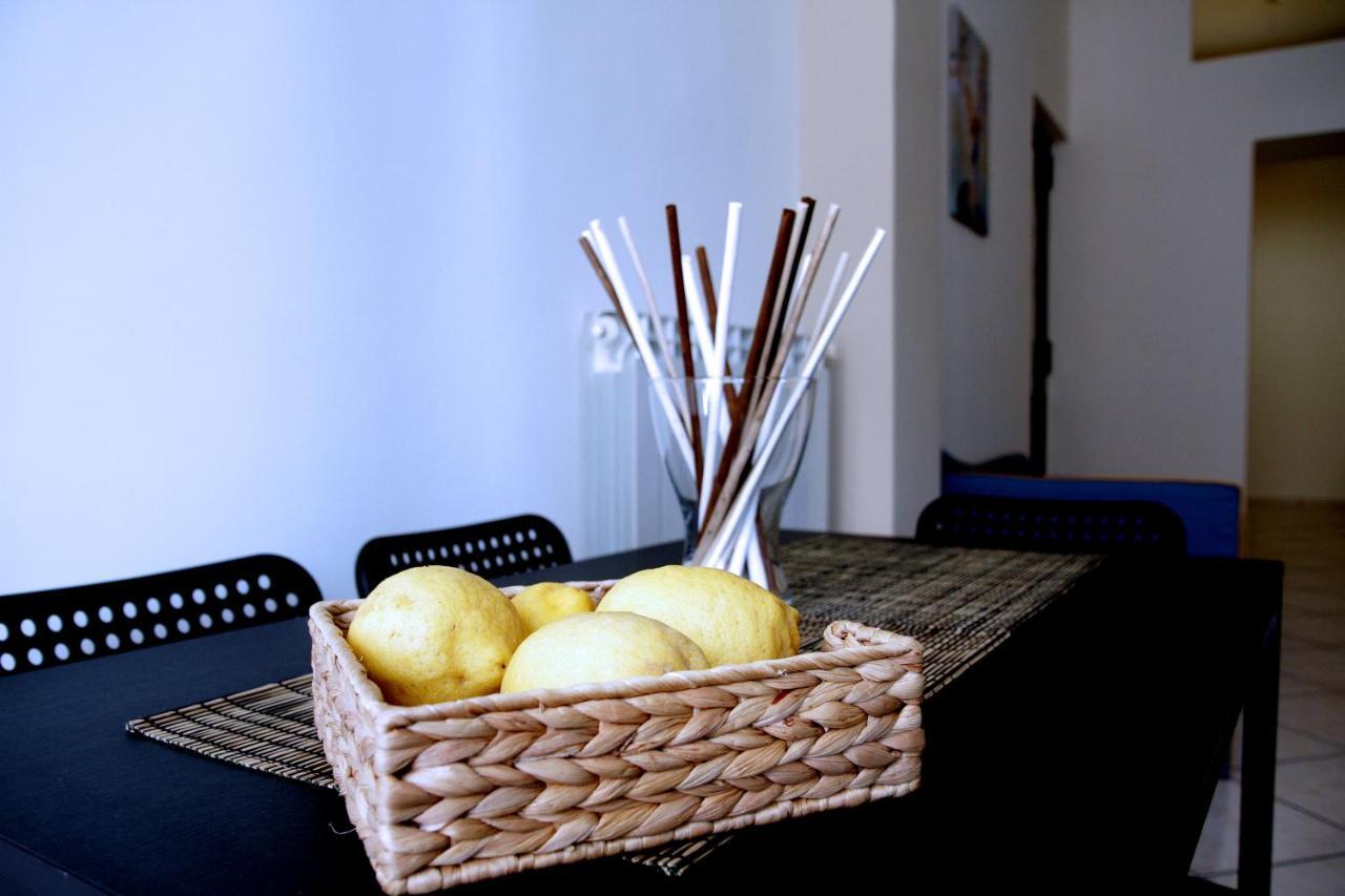 Giulia'S House Apartments SantʼAntonio Abate Zewnętrze zdjęcie
